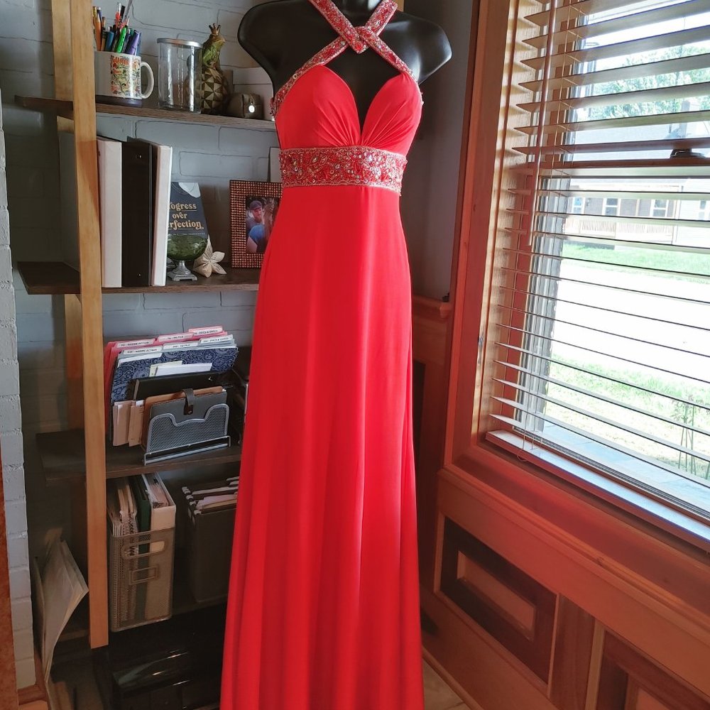 Red Prom/Formal Dress with Interlocking Neckline and Deep V - Picture 6 of 12